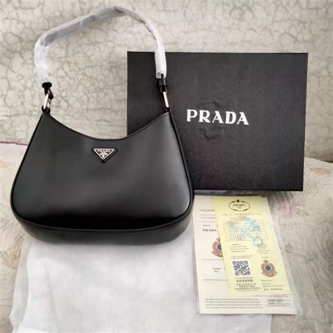 bolsa prada cleo.